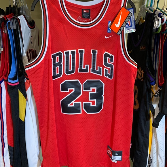 chicago bulls throwback jersey